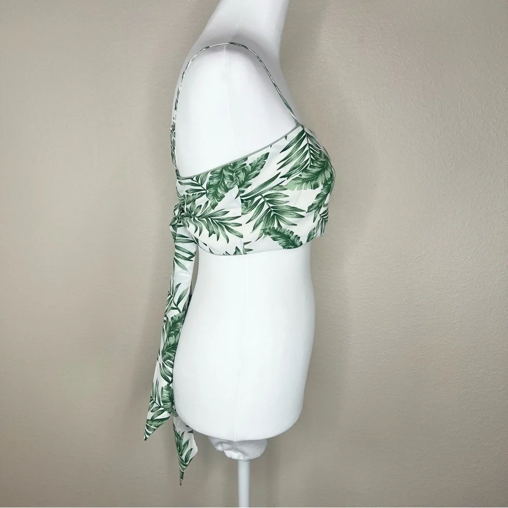 Lulus Next Vacay Tropical Floral Green Leaf Print Tie-Back Sleeveless Crop Top - Picture 9 of 12